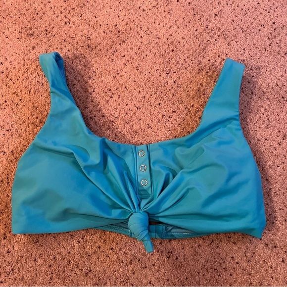 ❤️No Boundaries swim top - Picture 3 of 7